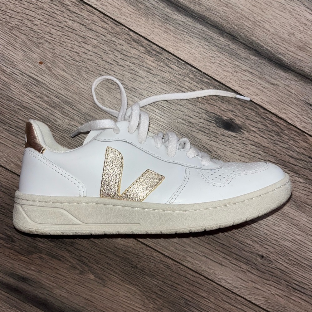 Veja golden shoes